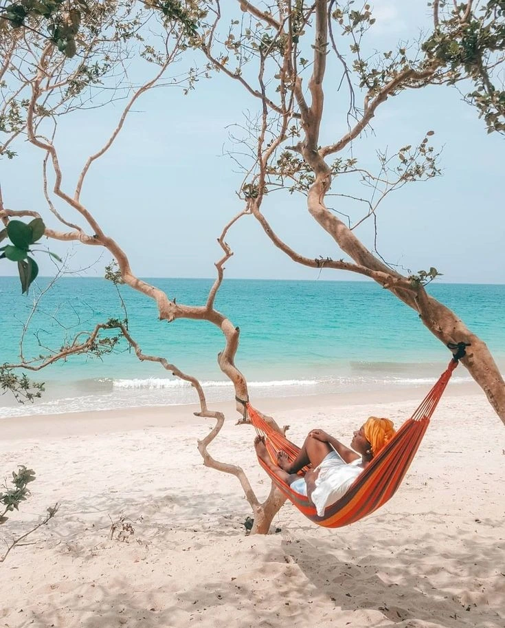 Bathalangunduwa Island, Sri Lanka