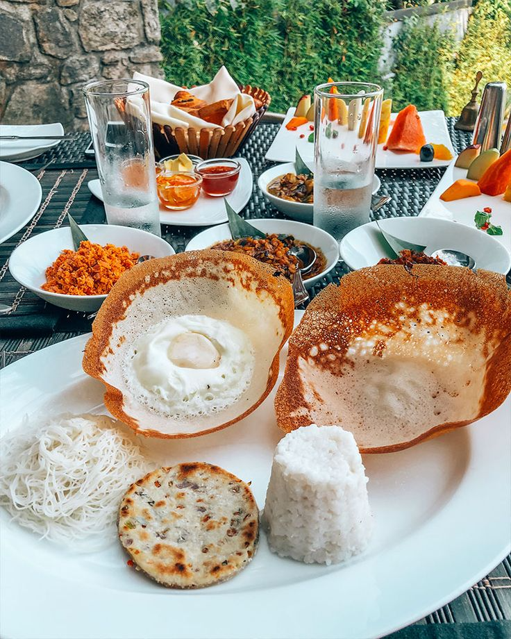 Ultimate Two Week Sri Lanka Itinerary (1)